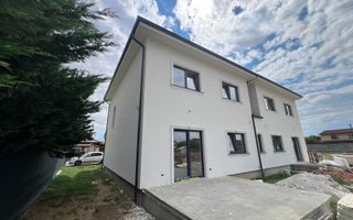 Duplex 4 camere despartit prin camera tehnica | Chisoda - Poză 2