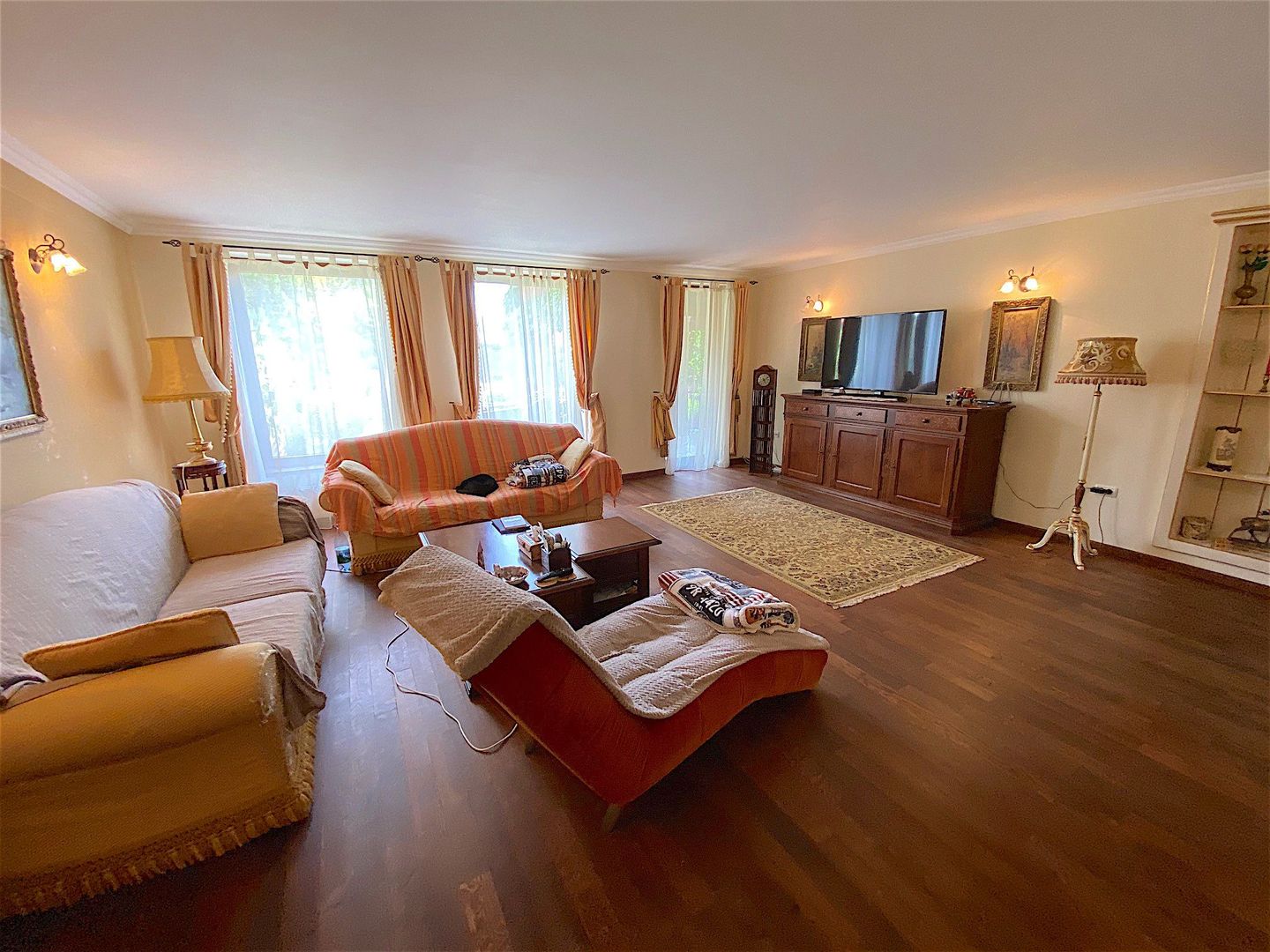 Casa in stil clasic zona Ghiroda - Poză 24