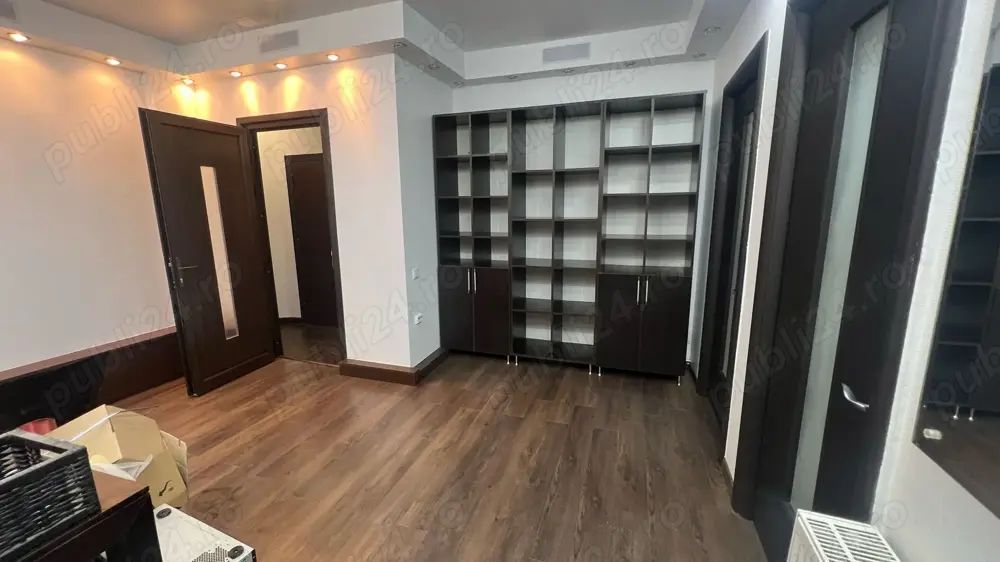 De vanzare Apartament 3 camere interbelic Calea Mosilor ULTRACENTRAL - Poză 4