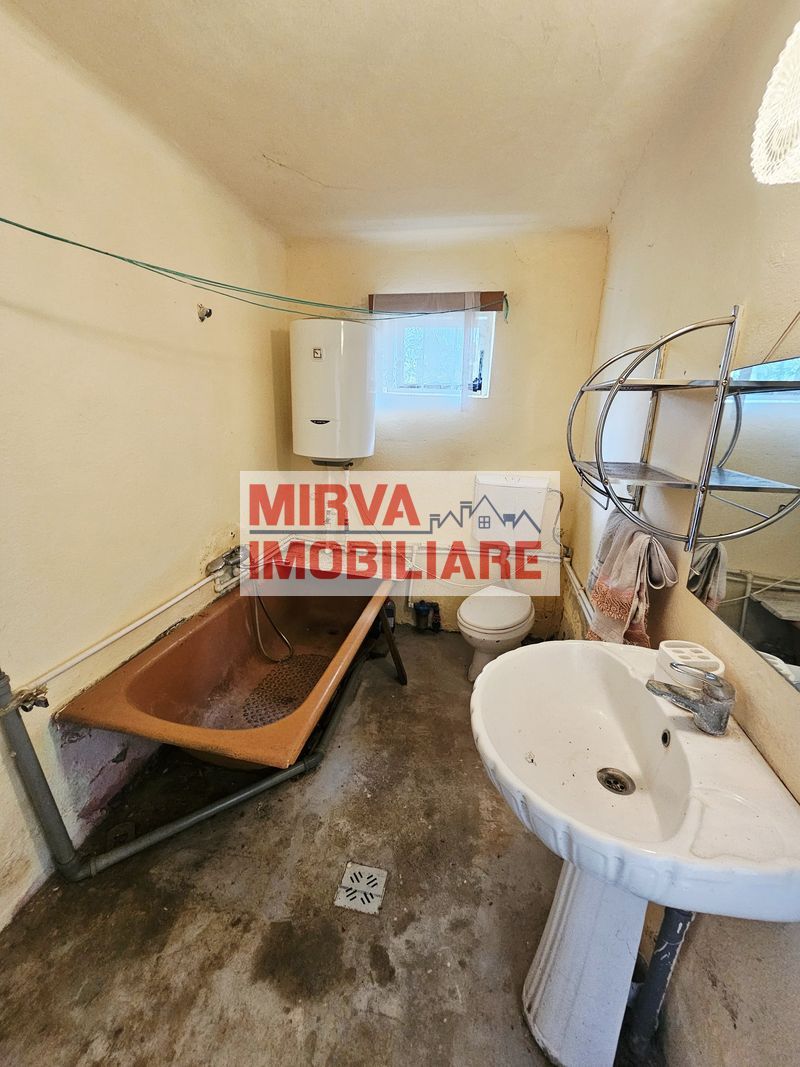 Casă cu 2 camere și teren generos, Dărmănești – Exclusivitate - Poză 27