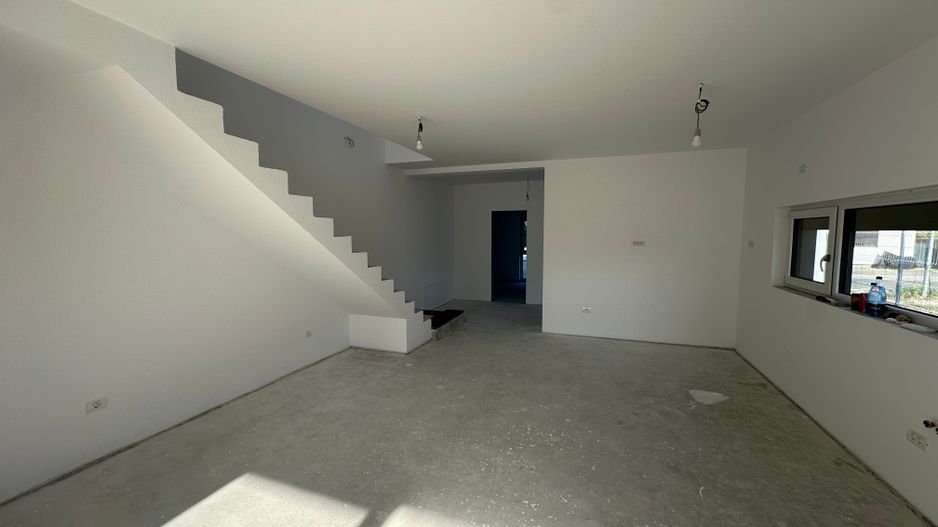 Duplex In Dumbravita - Poză 9