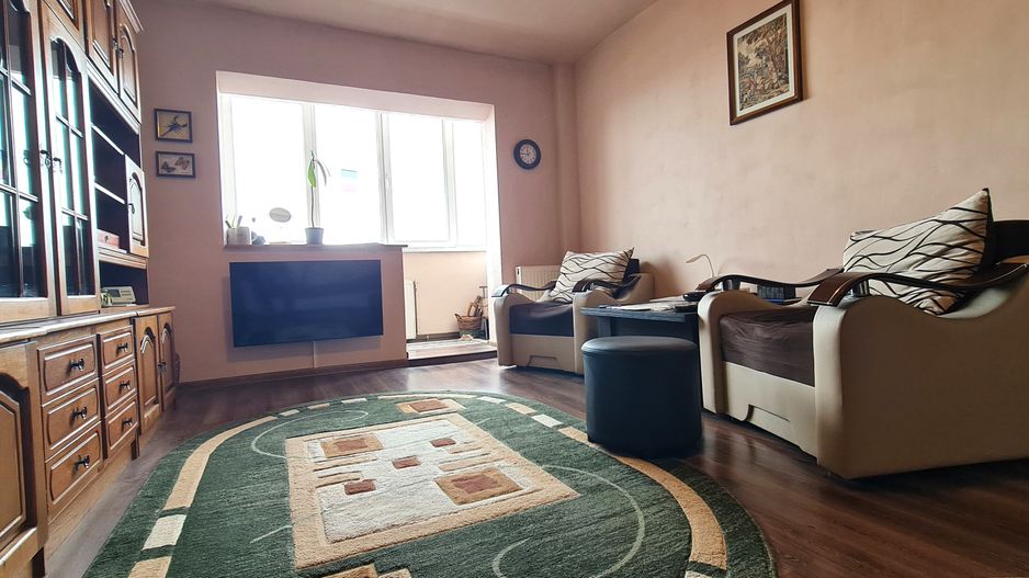 Apartament 2 camere decomandat cu priveliste zona Spitalul Judetean - Poză 8