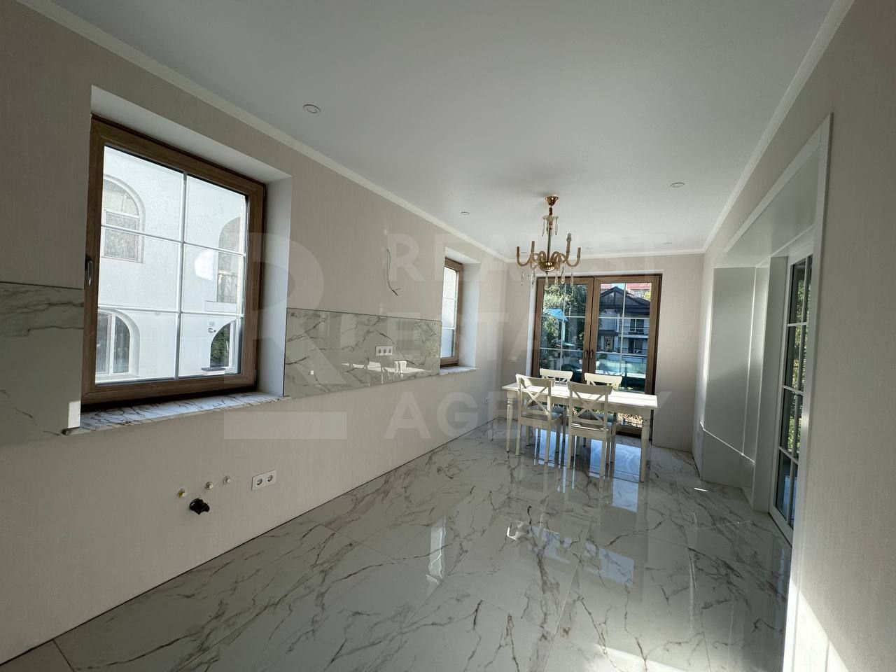 Chirie, casă, 3 nivele, str. Anton Crihan, Centru - Poză 12