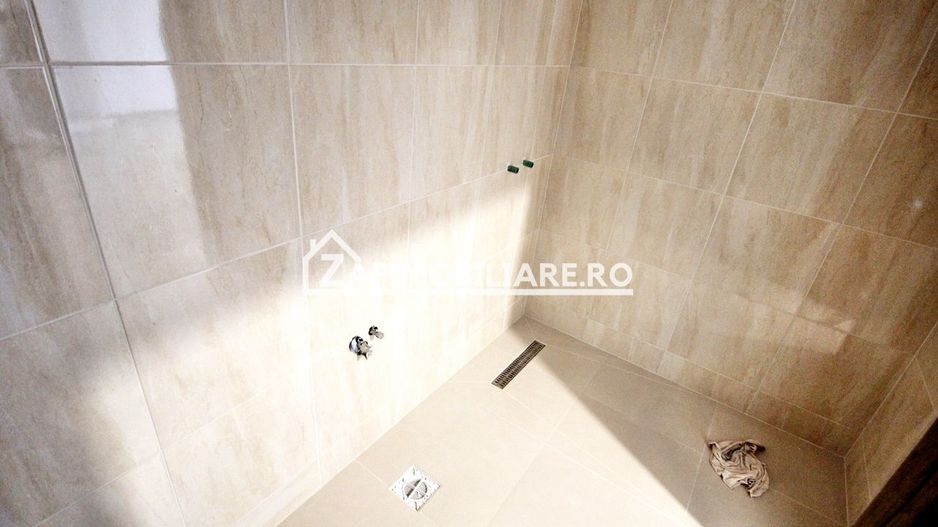 Apartament 2 camere,55mp, 1 parcare privată,zona centrală - Poză 6