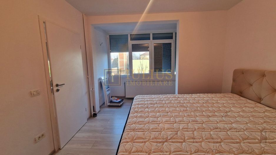 Str. Sorin Titel; semidecomandat în zona centrală; ideal investitie/inchiriere. - Poză 3