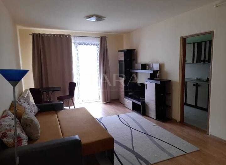 Apartament cu 1 cameră, decomandat, balcon – zona Piața Flora. - Poză 1