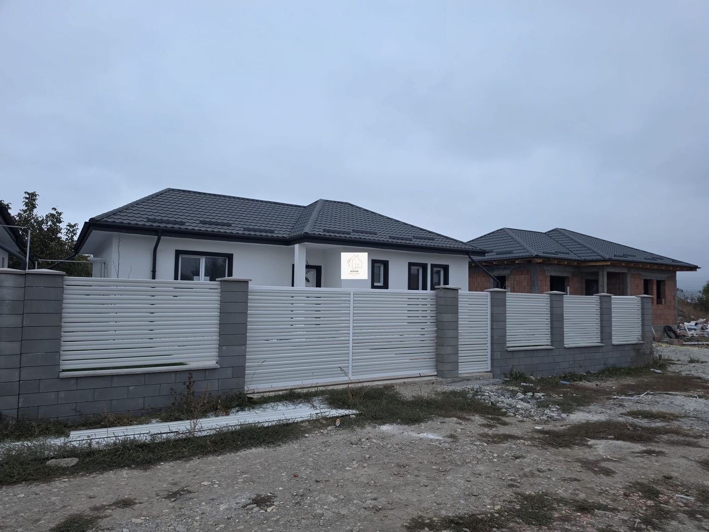 Casa 4 camere Crevedia - Poză 28