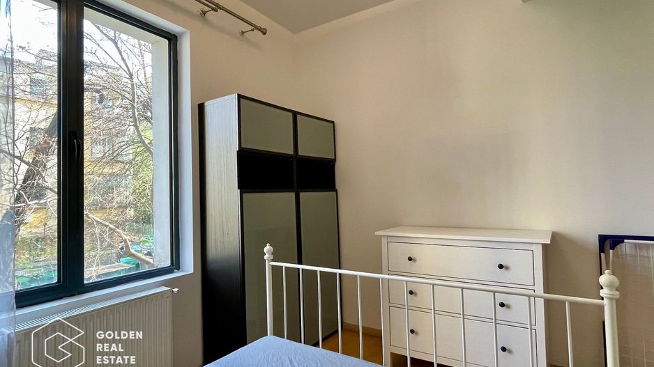 Apartament de 3 camere, decomandat, etajul 2 - Poză 8
