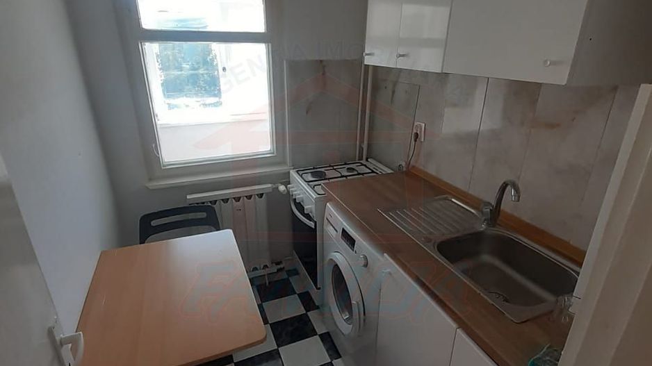 GARSONIERĂ DE ÎNCHIRIAT – MAZEPA 1 | 310 €/LUNĂ - Poză 3