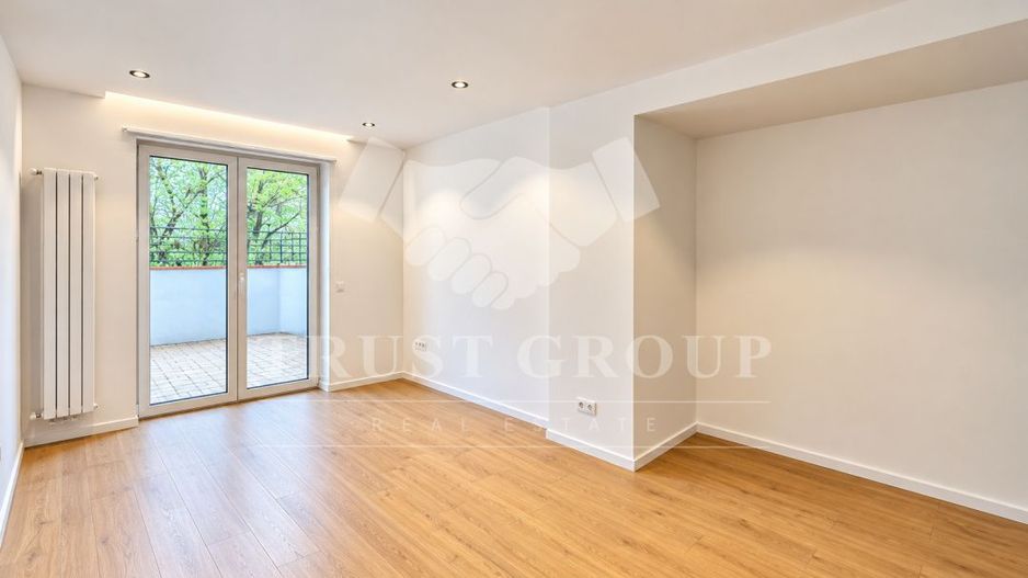 Aparatment 4 camere Victoriei | Terasa 44mp | Loc de parcare + Boxa - Poză 1