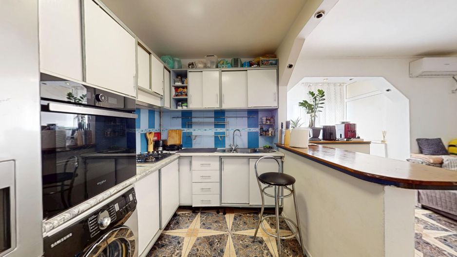 Apartament 3 camere  Metrou Basarab 0% Comision - Poză 17