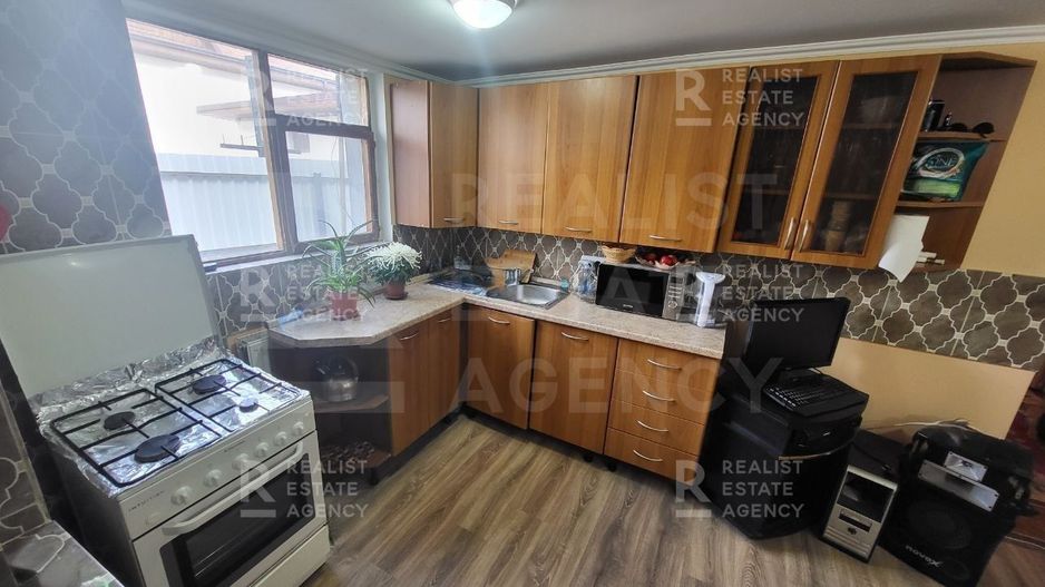 Vânzare, casă, 2 camere, str. Capricorn, Centru - Poză 4