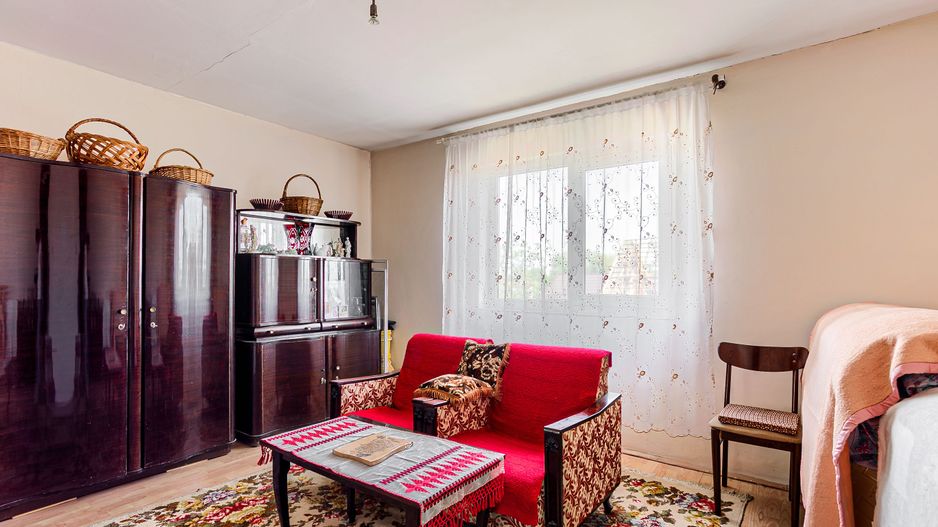 PRET REDUS! Casa la Macea - Poză 7