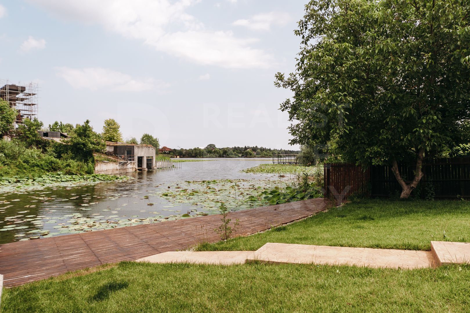 Casa cu piscina si iesire la lacul Snagov, 4 camere - Poză 15