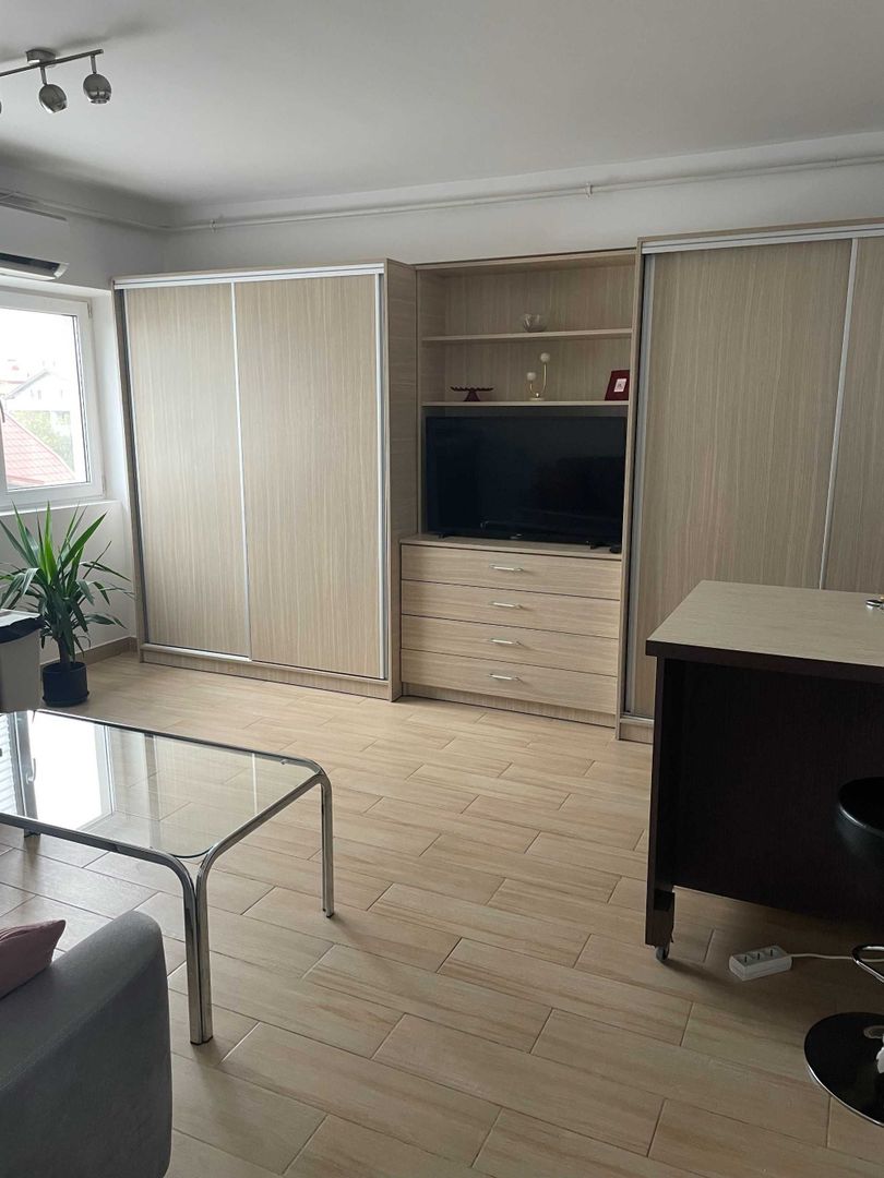 2 camere - Aparatorii Patriei , stradal - Poză 7