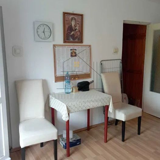 Garsoniera de inchiriat etaj 2 zona str Tasnad - Poză 3