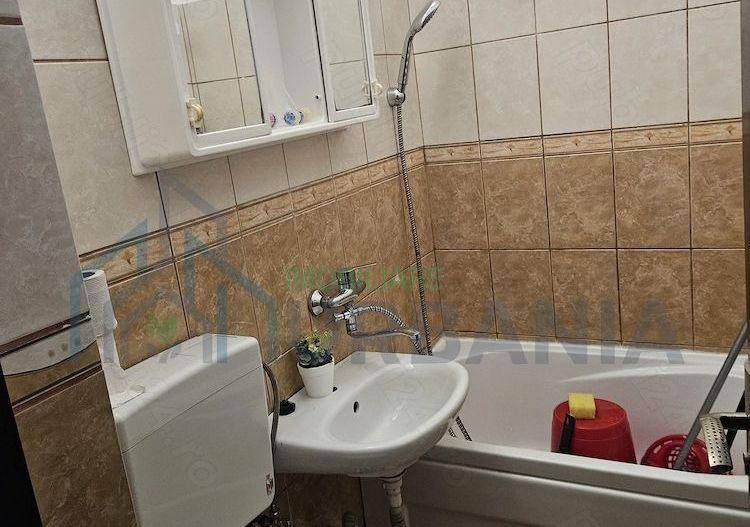 Garsonieră de închiriat în Campusul Universitar Tudor Vladimirescu, zona Iulius Mall - Poză 3