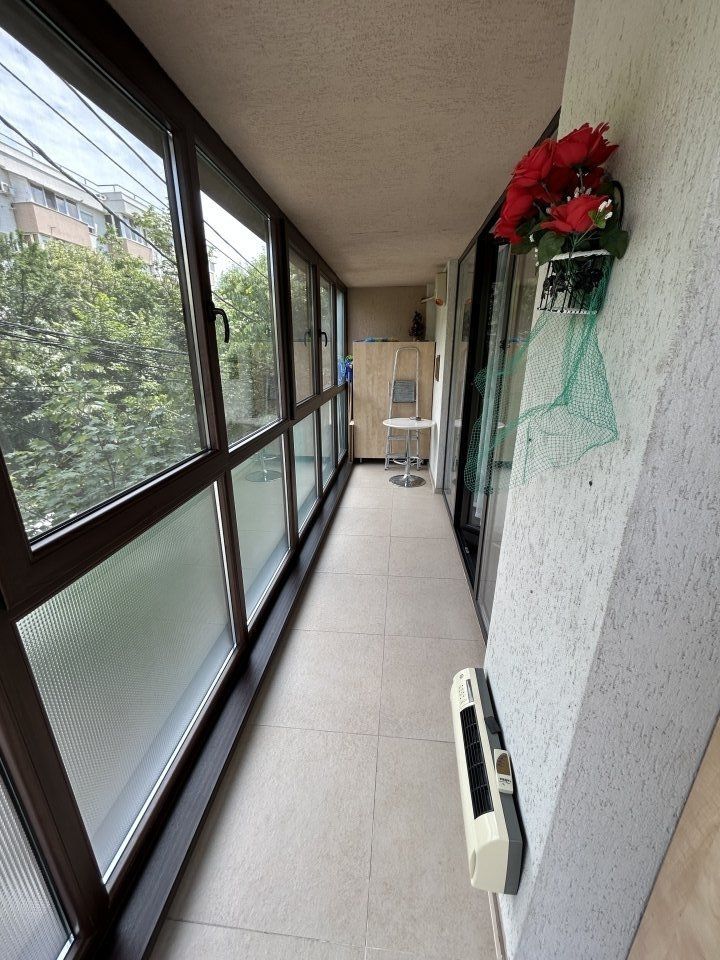 Apartament 4 camere lux zona Aviatiei-Caramfil - Poză 5