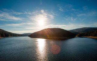 Investitie Valiug lacul Gozna Casa utilata 5 camere parau padure - Poză 22