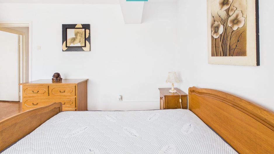 Apartament boem și spațios 90mp - Blv. Revoluției - Poză 9