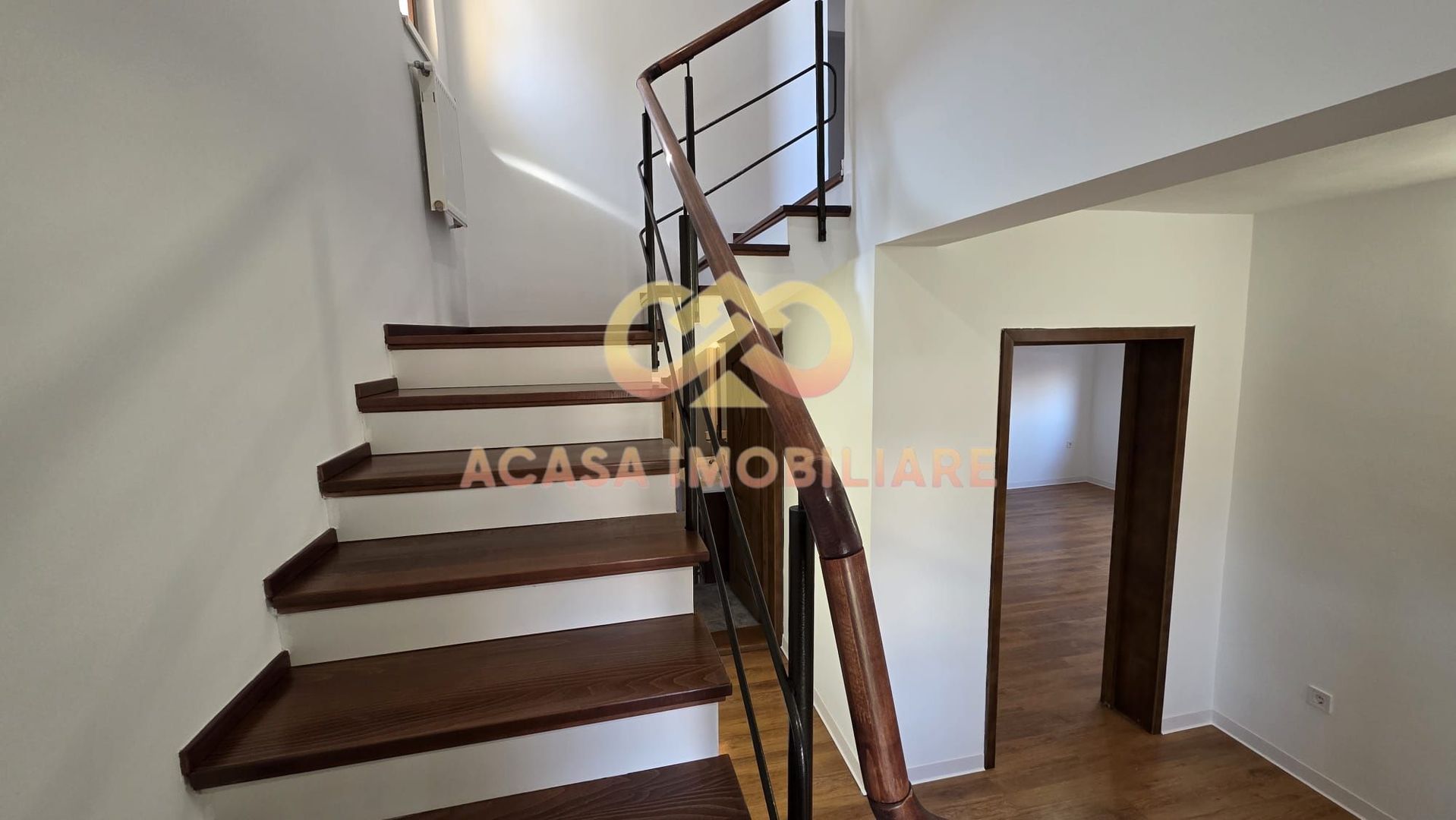 VILA BIROURI FIRMA  NEMOBILATA  ZONA  PALAS - Poză 8