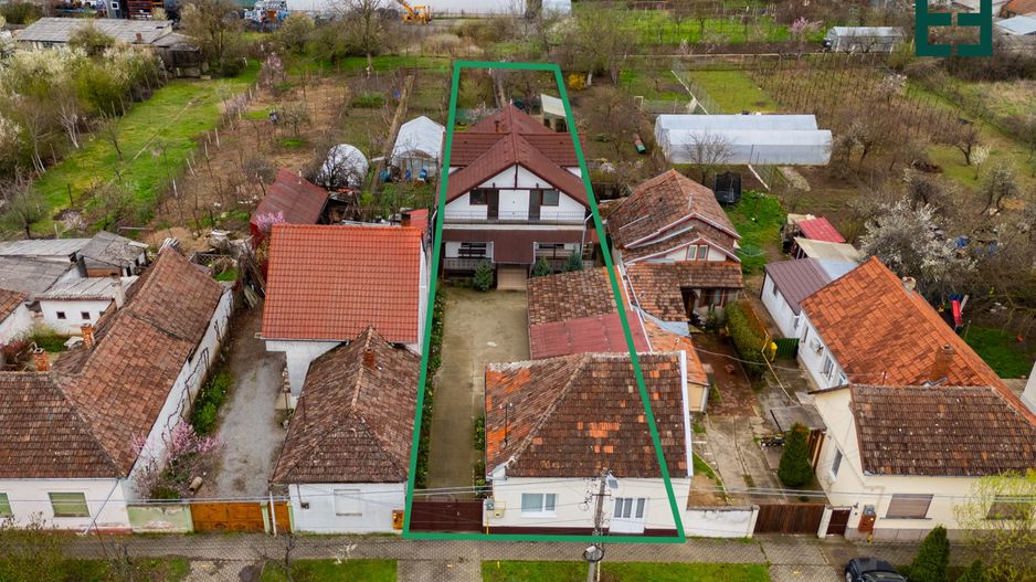 Casă 14 camere și 1080 mp teren - Aradul Nou - Arad - Poză 1