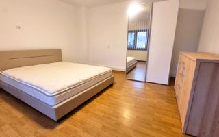 CASĂ DE VÂNZARE ÎN SIBIU ZONA PIAȚA CLUJ PRETABILĂ 2 FAMILII - Poză 6