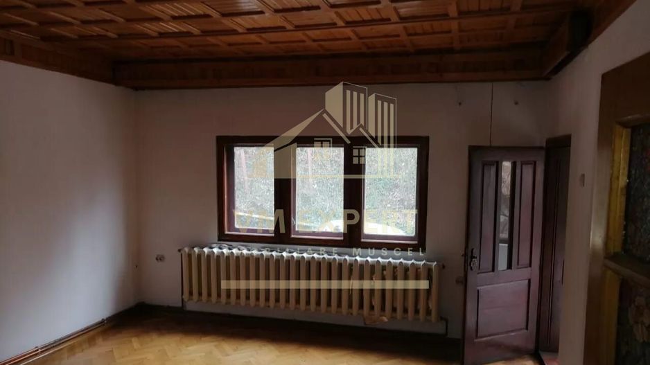 VILA 10 CAMERE TEREN 593MP, ZONA CENTRALA, CAMPULUNG - Poză 13