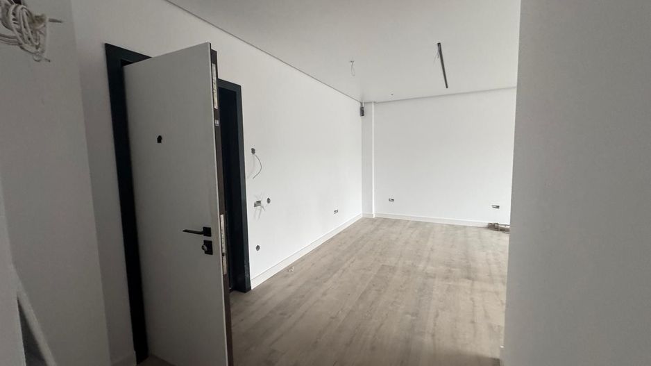 Apartament 75mp LA CHEIE., garaj si boxa, Sibiu - Poză 10