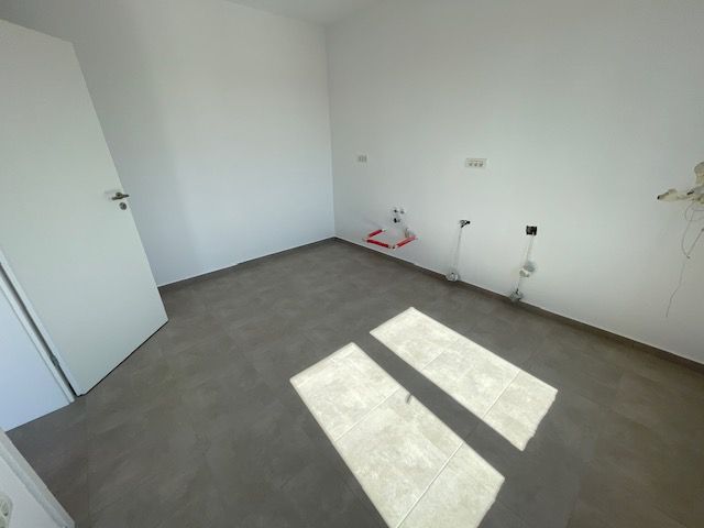 CASE INSIRUITE IN  DUMBRAVITA - Poză 13