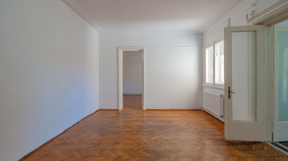 Raritate | Casa Căsătoriilor | Apartament în vilă, curte, 2 garaje! - Poză 10