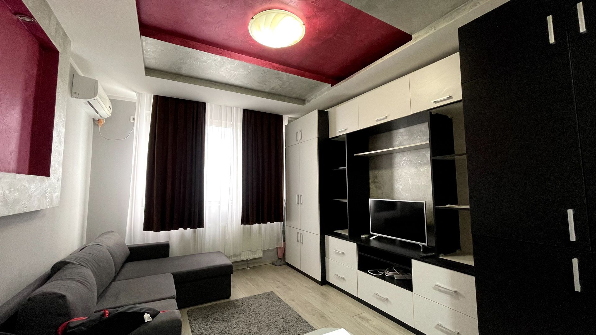 GARSONIERA DE INCHIRIAT, DECEBAL - Poză 1