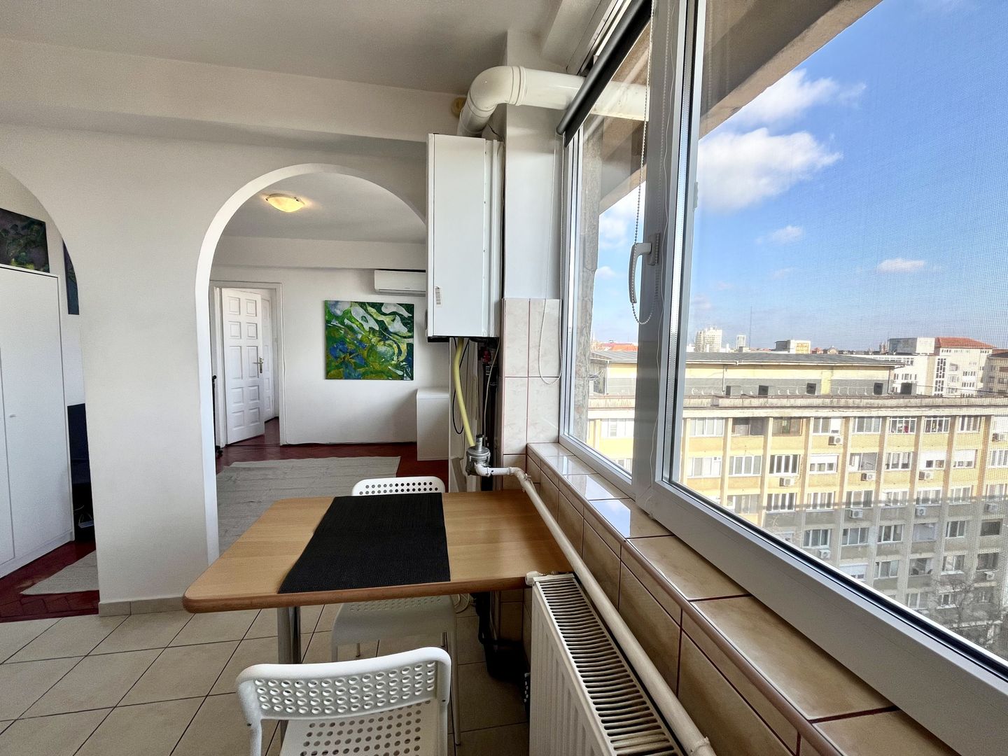 2 camere, primitor si vibrant, vedere panoramica, in P-ta Victoriei - Poză 3