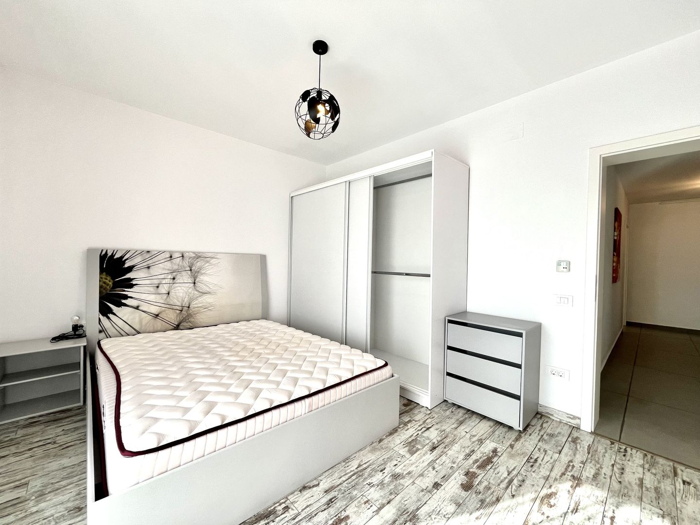 3 camere spațios si  cu terasă generoasă, la intrare în Dumbrăvița - Poză 21