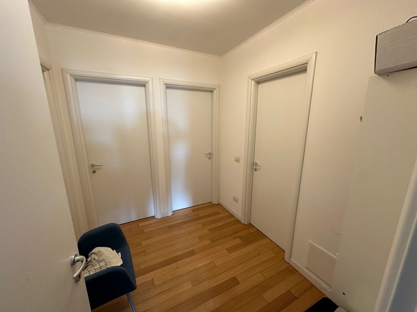 Birouri , cladire noua, zona centrala - Poză 12