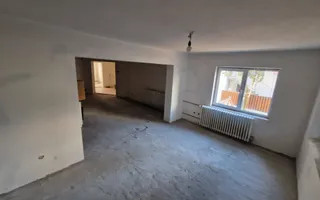 CASA , CU 3 APARTAMENTE D+P+E1+E2+M ! - Poză 11