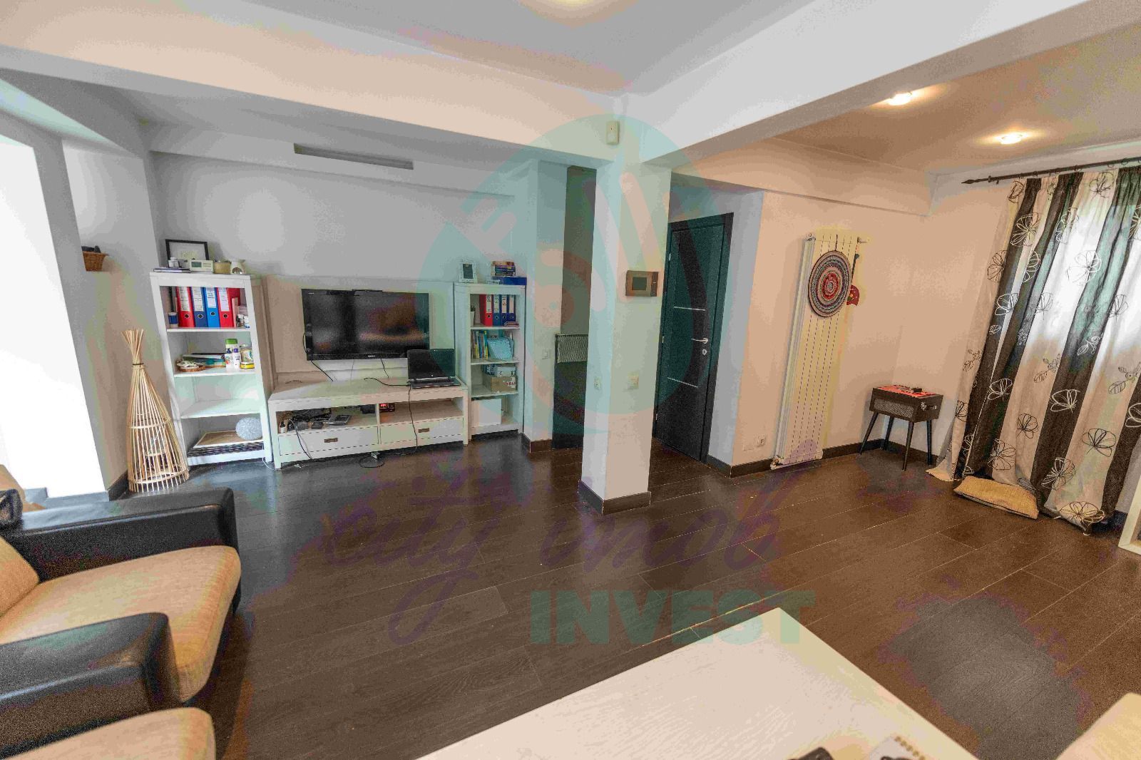 "Acasa" in Vatra Luminoasa - Poză 4