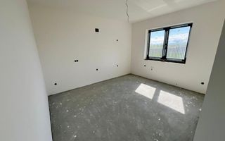 Casa individuala generoasa 5 camere, carport si pivnita curte 500 mp - Poză 7