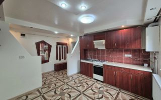 Apartament 2 camere parter inalt, Cetate - Poză 3