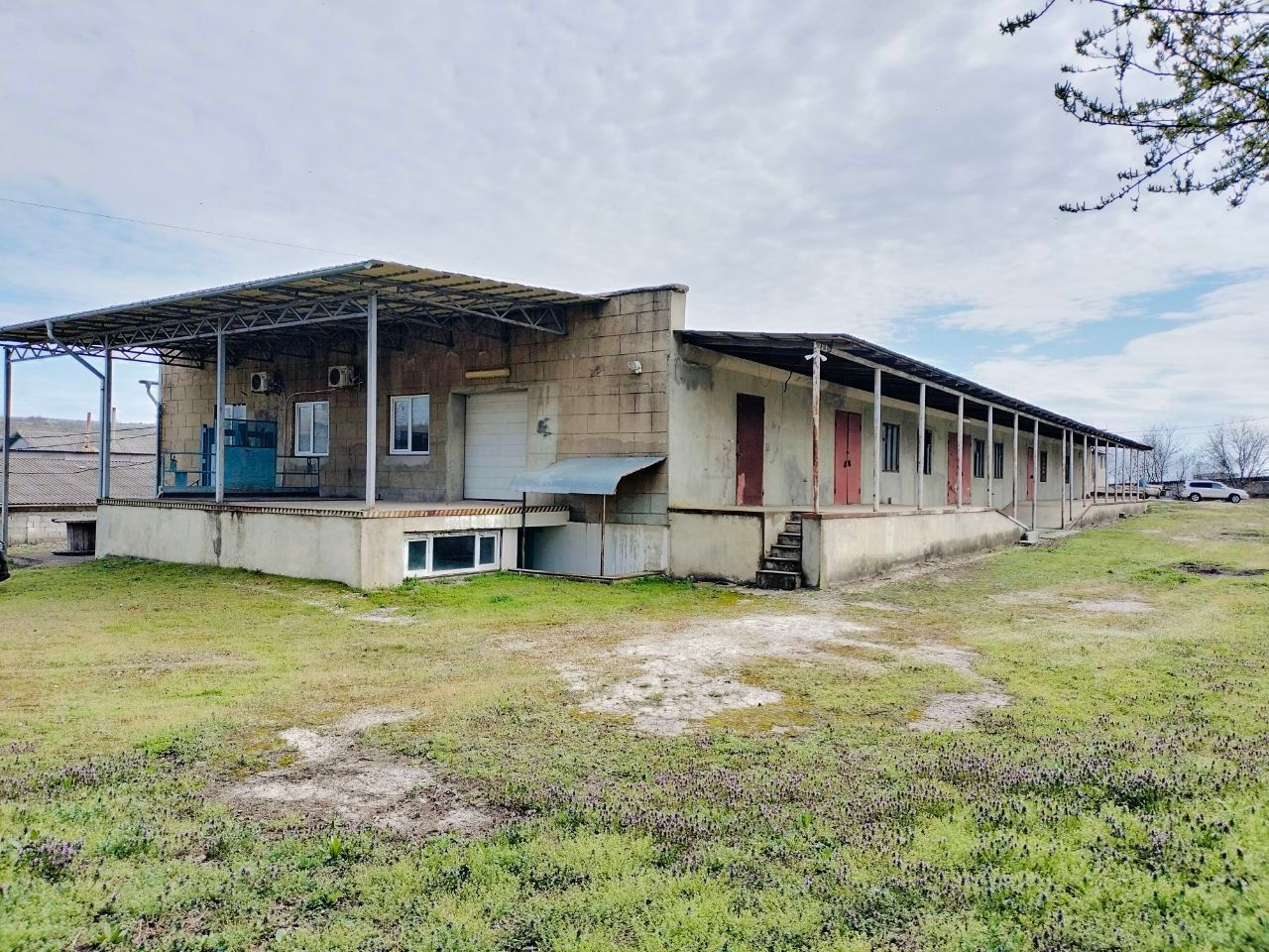 Depozit industrial cu infrastructură completă – Peresecina - Poză 1