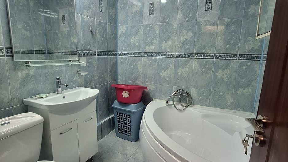 Apartament 3 camere de inchiriat - Poză 4
