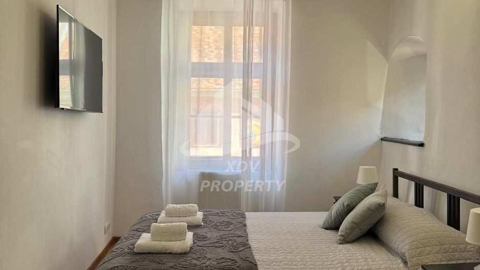 Afacere la cheie ,Regim Hotelier | Centru | 60 MPU | Pivnita - Poză 2