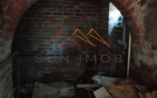 Casa 3 camere, ultracentral, fara trafic auto, Campina, Prahova - Poză 8