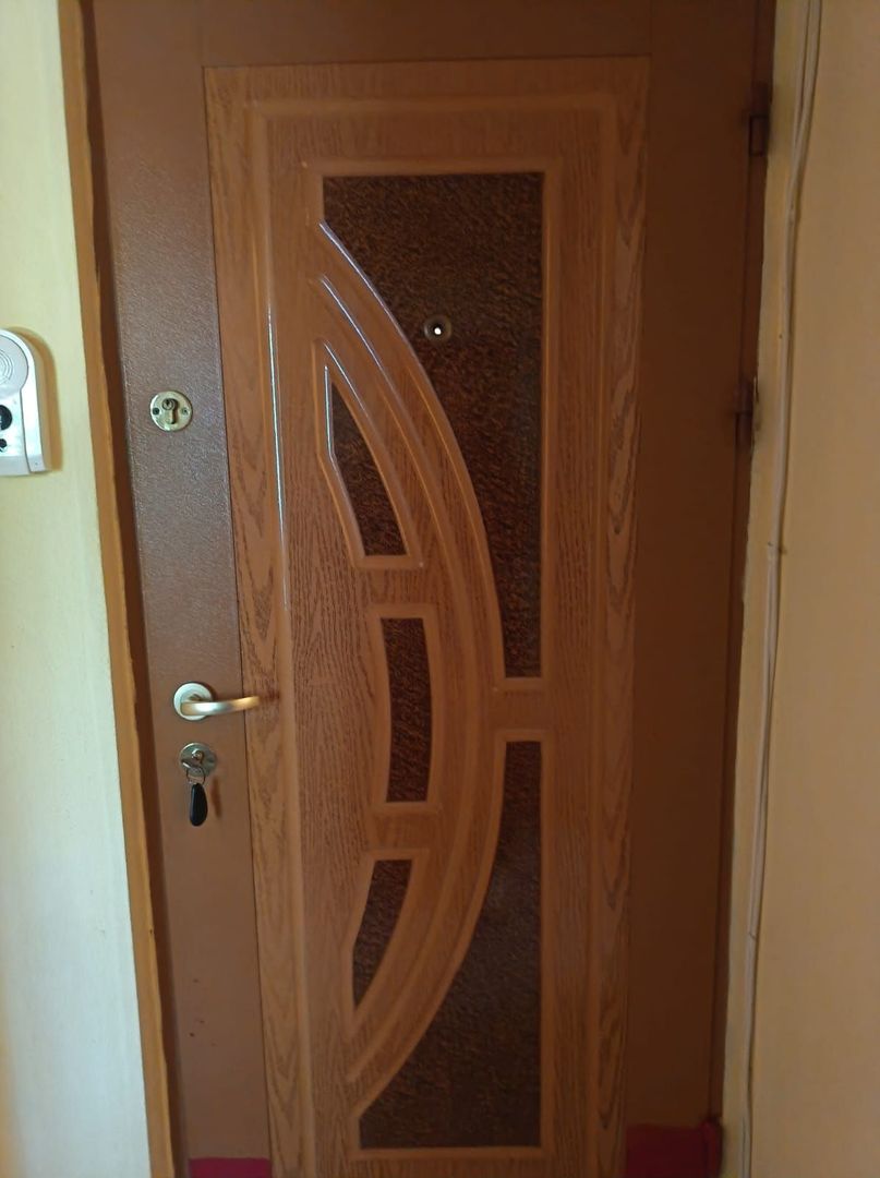 De vanzare apartament cu 2 camere, parter, micro 13 B, 60.000 euro - Poză 14
