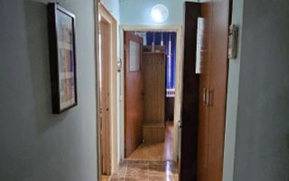 Vând apartament cu 3 camere, 4 4, Antiaeriană - Poză 9