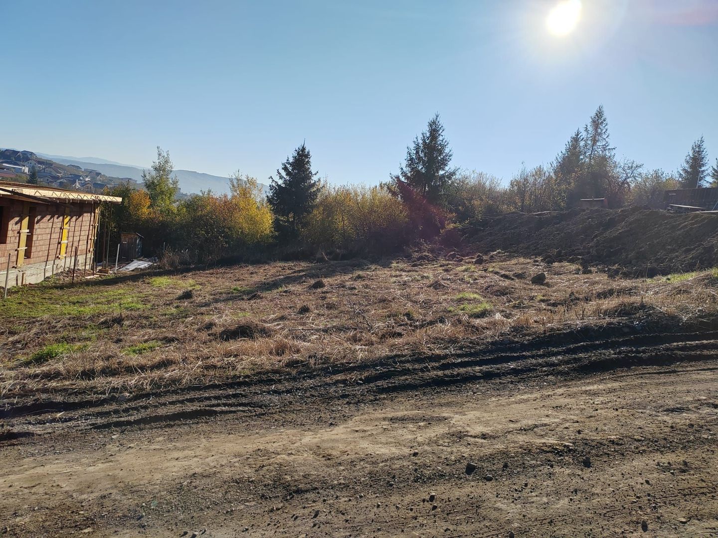 teren intravilan - Aleea Fagetului - 680 mp + 87 mp drum de acces - 5700 Euro/Ar - Poză 1