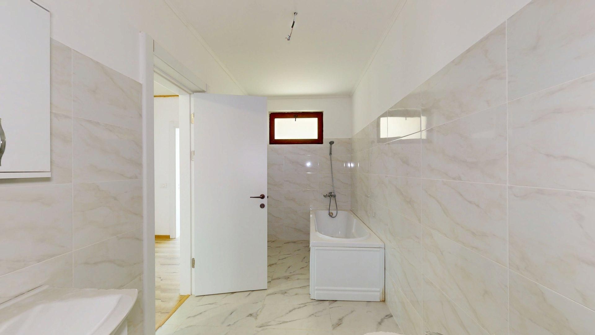 Duplex întreg cu Panouri Solare! Cu 2 intrari! - Poză 13