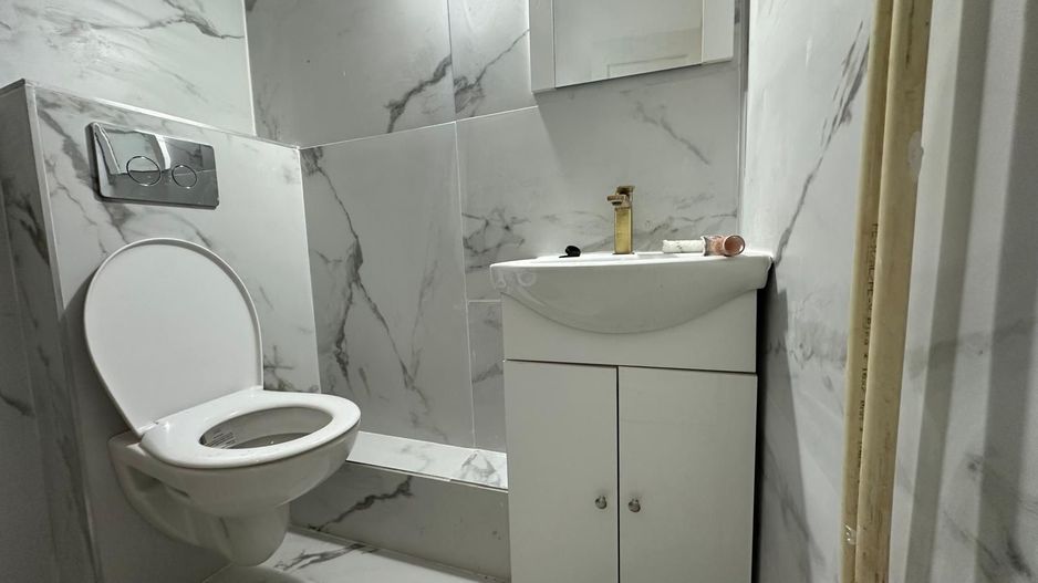 1 camera renovata cu balcon ETAJ 1 - Poză 3