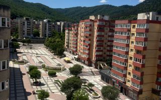 Apartament 2 camere decomandat - zona Racadau - Poză 1