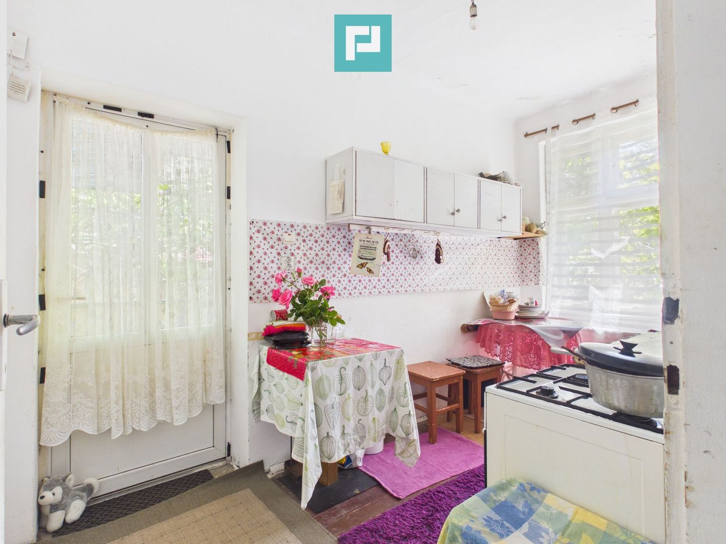 Casă individuală zonă centrală - teren 940 mp - Poză 12